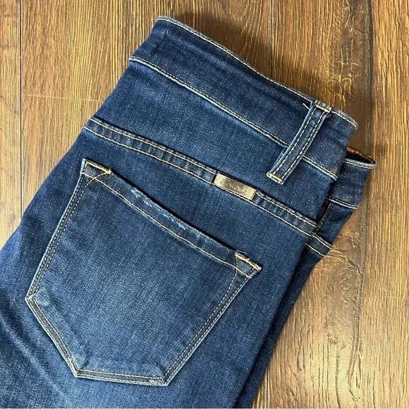 KanCan Frederick High Rise Button Fly Skinny
SZ 9/28 - Picture 4 of 8